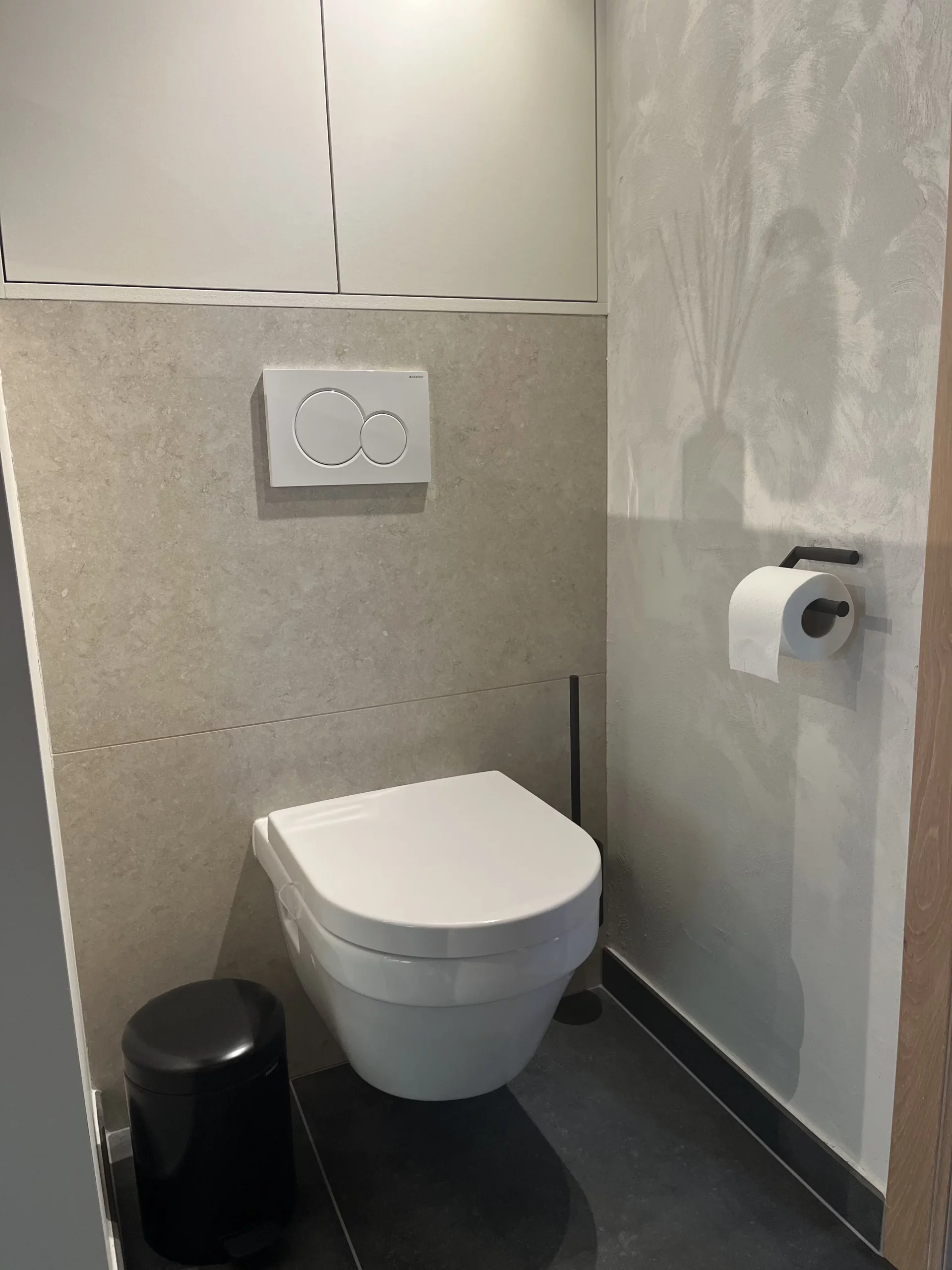 toilet